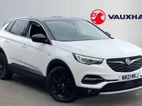 Used Vauxhall Grandland X SRi 131 HP (96 kW) 2021 White SUV