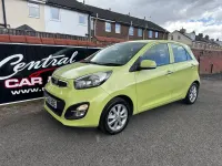 Used Kia Picanto 68 HP (50 kW) 2013 Green Hatchback