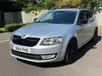 Used Skoda Octavia SE 184 HP (135 kW) 2014 Silver Estate