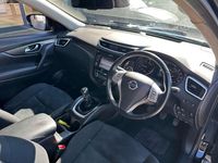 Used Nissan X-Trail N-Vision 130 HP (95 kW) 2017 Black SUV