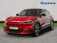 Used Ford Mustang Select 268 HP (197 kW) 2025 Red Hatchback