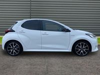 Used Toyota Yaris 116 HP (85 kW) 2021 White Hatchback
