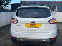 Usado Ford Kuga Titanium 163 HP (119 kW) 2011 Branco SUV