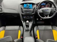 Used Ford Focus ST 250 HP (183 kW) 2017 Hatchback