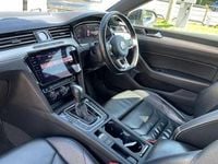 Usado VW Arteon R-line Edition 190 HP (139 kW) 2020 Cinzento Citadino