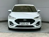 Used Ford Focus ST-Line 125 HP (91 kW) 2025 White Hatchback