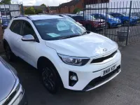 Used Kia Stonic 98 HP (72 kW) 2018 White SUV