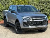 New Isuzu D-Max 163 HP (119 kW) 2026 Silver Pickup