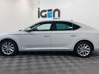 Used Skoda Superb SE Technology 150 HP (110 kW) 2022 White Hatchback