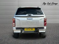 Used Isuzu D-Max 162 HP (119 kW) 2024 Grey Pickup