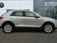 Used VW T-Roc Style 150 HP (110 kW) 2025 Silver SUV