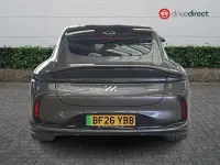 Usado MG IM5 216 kW (295 HP) 2026 Prateado Citadino