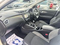 Used Nissan Qashqai N-Connecta 140 HP (102 kW) 2018 White SUV