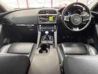Used Jaguar F-Pace Prestige 163 HP (119 kW) 2018 White SUV