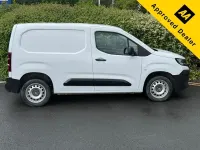 Used Vauxhall Combo S 100 HP (73 kW) 2024 White MPV