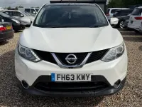 Used Nissan Qashqai Acenta Premium 110 HP (80 kW) 2014 White SUV