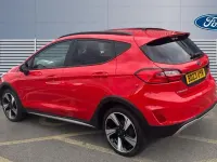 Second-hand Ford Fiesta Active 101 CP (74 kW) 2022 Roșu Hatchback