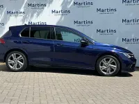 Used VW Golf VIII R-line 150 HP (110 kW) 2021 Blue Hatchback