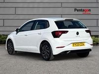 Used VW Polo Life 94 HP (69 kW) 2023 White Hatchback