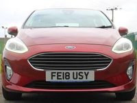 Used Ford Fiesta Zetec 100 HP (73 kW) 2018 Red Hatchback