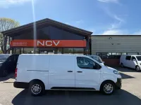 Used Vauxhall Vivaro S 100 HP (73 kW) 2020 White MPV