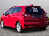 Used Honda Jazz SE 102 HP (75 kW) 2019 Rallye red Hatchback