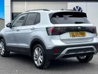 Usado VW T-Cross Match 115 HP (84 kW) 2025 Prateado SUV