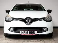 Used Renault Clio Play 90 HP (66 kW) 2016 White Hatchback