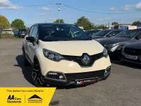 Used Renault Captur Dynamique 90 HP (66 kW) 2016 Cream/black SUV
