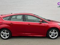 Usado Ford Focus Zetec 120 HP (88 kW) 2016 Vermelho