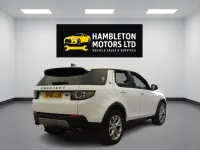 Used Land Rover Discovery 4 HSE 180 HP (132 kW) 2016 White SUV