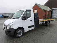 Używany Nissan NV400 SE 2019 Biały Van