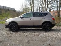 Used Nissan Qashqai N-TEC 110 HP (80 kW) 2013 Beige SUV
