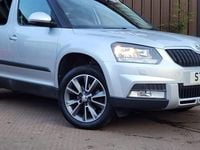 Used Skoda Yeti SE Drive 110 HP (80 kW) 2017 Silver SUV