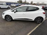 Used Renault Clio IV Play 75 HP (55 kW) 2019 White Hatchback