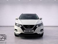 Used Nissan Qashqai N-Connecta 2018 White SUV