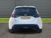 Used Toyota Yaris 116 HP (85 kW) 2022 White Hatchback