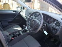 Used VW Golf VII SE 105 HP (77 kW) 2014 Black Hatchback