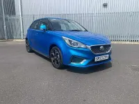 Begagnad MG MG3 Exclusive 106 HK (77 kW) 2023 Blå Halvkombi