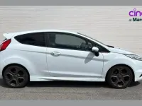 Used Ford Fiesta ST 182 HP (133 kW) 2017 White Hatchback