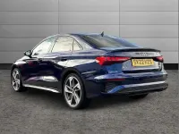 Usado Audi A3 Comfort 147 HP (108 kW) 2022 Azul Sedan