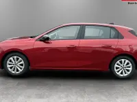 Usado Vauxhall Astra Design Edition 110 HP (80 kW) 2025 Citadino