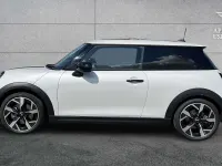 Used Mini Cooper Exclusive 114 kW (156 HP) 2026 Hatchback