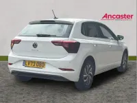Used VW Polo Life 94 HP (69 kW) 2023 White Hatchback
