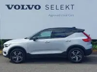 Used Volvo XC40 R-Design 197 HP (144 kW) 2022 Silver SUV