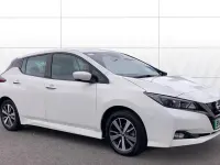 Usado Nissan Leaf Acenta 110 kW (150 HP) 2019 Branco Citadino