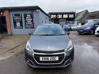 Used Peugeot 208 GT-line 2016 Grey Hatchback