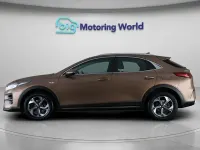 Usado Kia XCeed 118 CV (86 kW) 2022 Marrón SUV