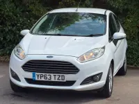 Used Ford Fiesta Zetec 82 HP (60 kW) 2013 White Hatchback