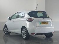 Used Renault Zoe SE 80 kW (110 HP) 2022 White Hatchback